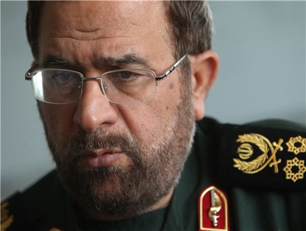 سرلشکر ایزدی در همایش پدافند غیرعامل: فرماندهی سایبری باید در همه نیروها ایجاد شود/ تاکید بر شناخت خلأهای حوزه سایبری