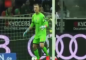 فیلم سوتی عجیب دروازه‌بان ماینتس آلمان