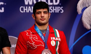 کریمی: همیشه تابع سیاست های کشورم هستم/ مسئولان فراموشم نکنند