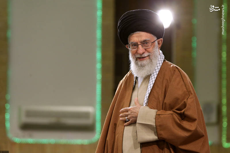 دیدار مسئولان نظام و میهمانان کنفرانس وحدت اسلامی‌ با رهبر انقلاب