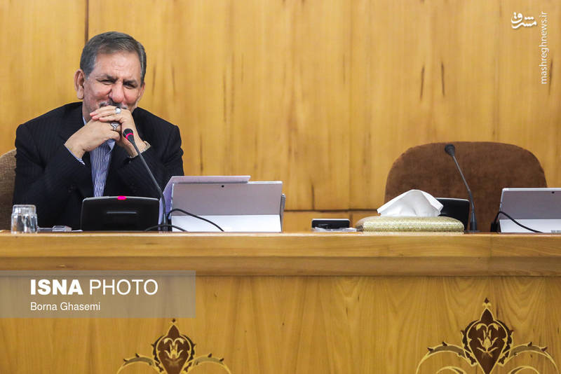 حاشیه‌های جلسه امروز هیات دولت