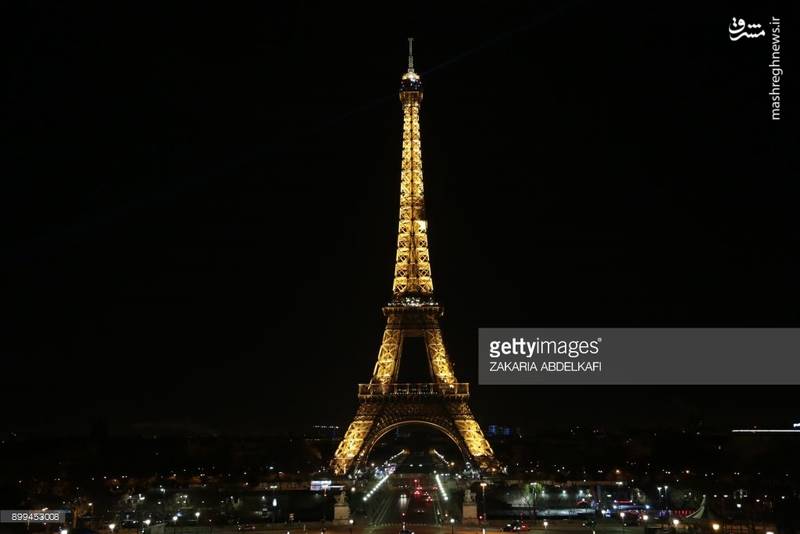 ادای احترام پاریس به قربانیان کابل