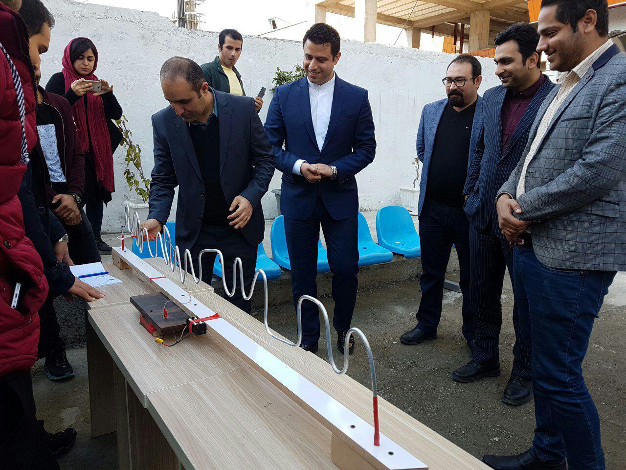 برپایی یک خیریه متفاوت در دبیرستان فردوسی آمل+ تصاویر