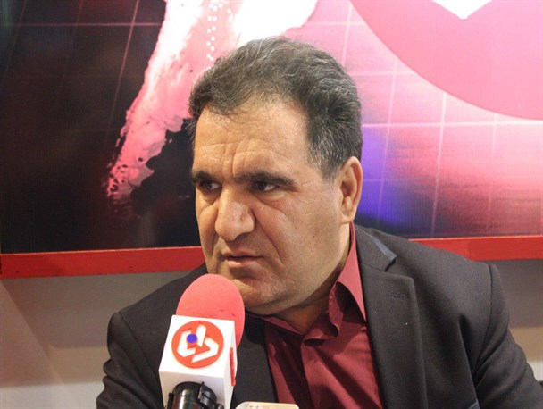 سخنگوی فراکسیون مبارزه با مفاسد اقتصادی: کشتی اقتصادی دولت به گل نشسته است/ رییس جمهور از مردم عذرخواهی کند/ با درگیری مخالفیم ولی باید صدای مردم معترض را شنید