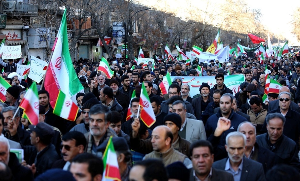 اندکی تامل کنیم…