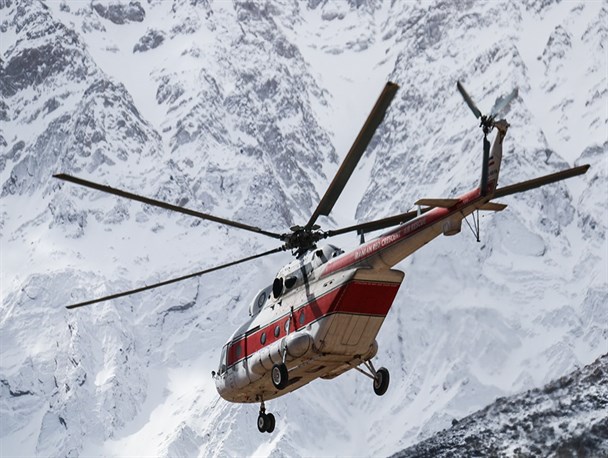 اخبار پنجمین روز از جست‌وجوی هواپیما‌ی ‌تهران ــ یاسوج؛ ۳۲ پیکر تاکنون پیدا شده/ تمام هواپیما تکه‌تکه شده/ توقف عملیات انتقال پیکرها/ جست‌وجوی “جعبه سیاه” سخت شد