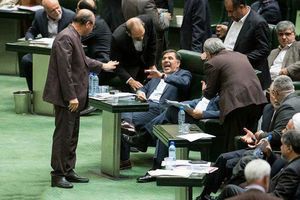 سومین استیضاح آخوندی به نتیجه می‌رسد؟/سه‌گانه استیضاح، استعفا یا لابی+ عکس