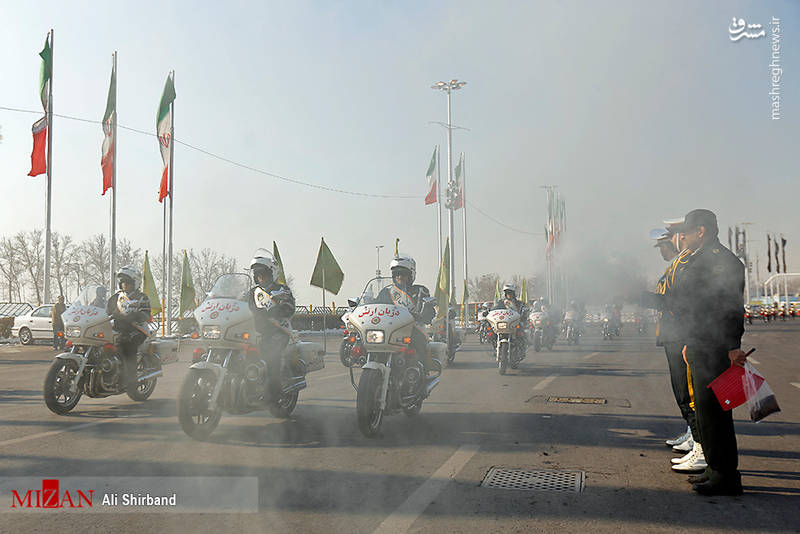 مراسم رژه موتورسواران نیروهای مسلح