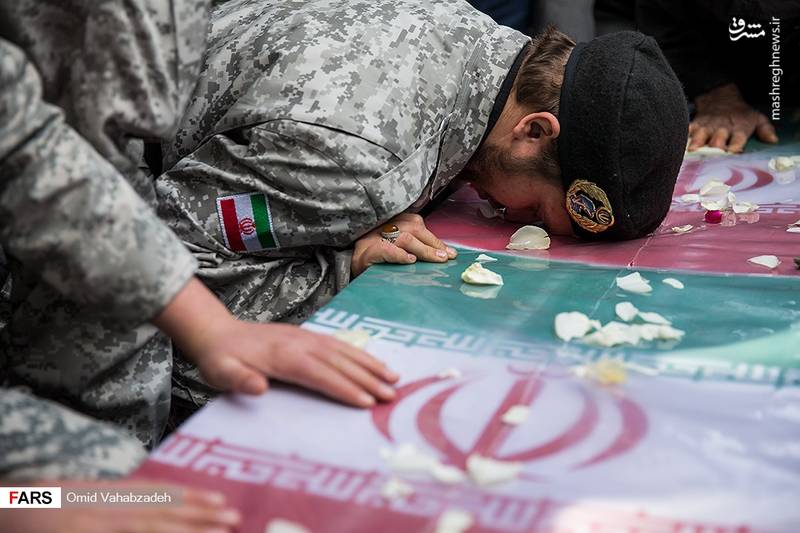 تشییع دو شهید گمنام در تهران