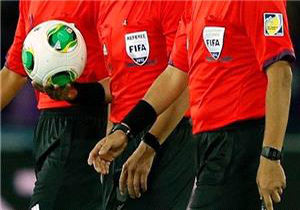 فوتبال از نمای دوربین نصب شده روی پیراهن داور + فیلم