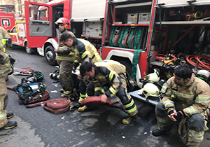 آتش ساختمان وزارت نیرو خاموش شد + فیلم