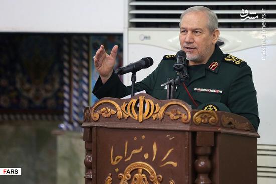 سرلشکر صفوی مطرح کرد; بشار اسد راه حل سیاسی را هم در کنار جهاد مسلحانه دنبال کند/ پرواز شبانه پهپادهای سپاه بالای سر داعش