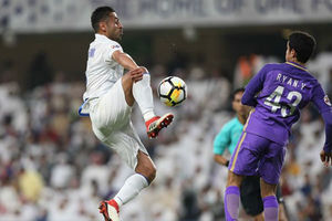 بدنساز استقلال خودش به ۲ بدنساز نیاز دارد!