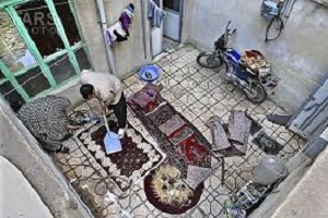 خانه تکانی با رعایت اصول ایمنی + فیلم