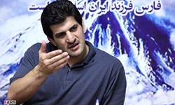 خبرنگاران را به مجمع فدراسیون کشتی راه ندادند/ احتمال ماندن خادم بالا گرفت