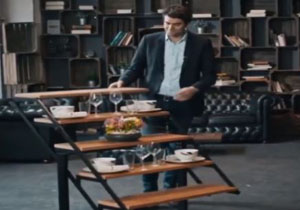 طراحی میز غذاخوری که در ۲ ثانیه به قفسه تبدیل می‌شود! +فیلم