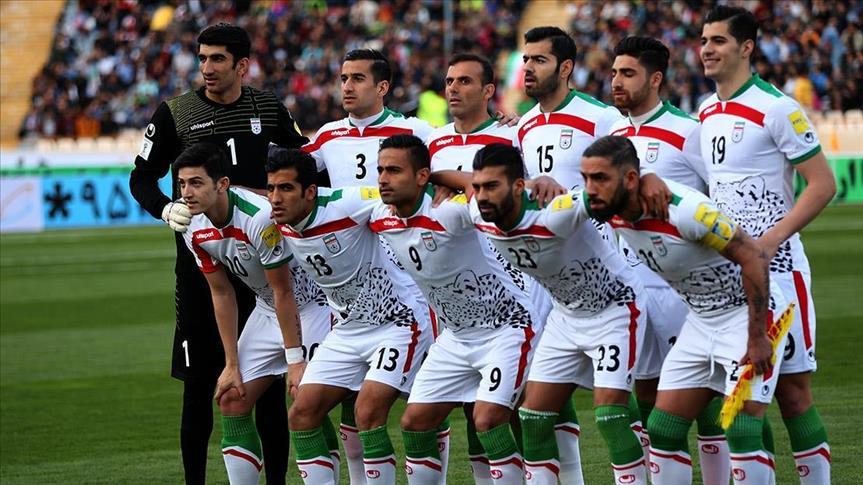 حذف یوز از پیراهن تیم ملی را در رسانه ها دیدیم/ محیط زیست اصرار به استفاده از طرح یوز دارد