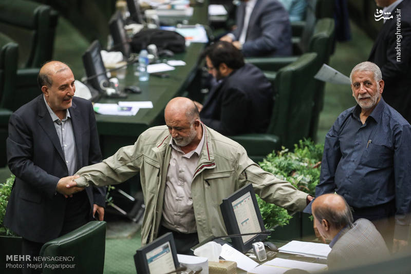 حاشیه‌های جلسه امروز مجلس