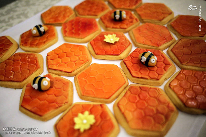 مراسم روز جهانی زنبور عسل