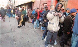 میلیون‌ها شهروند آمریکایی در «فقر»؛ پایین‌ترین مشارکت انتخاباتی