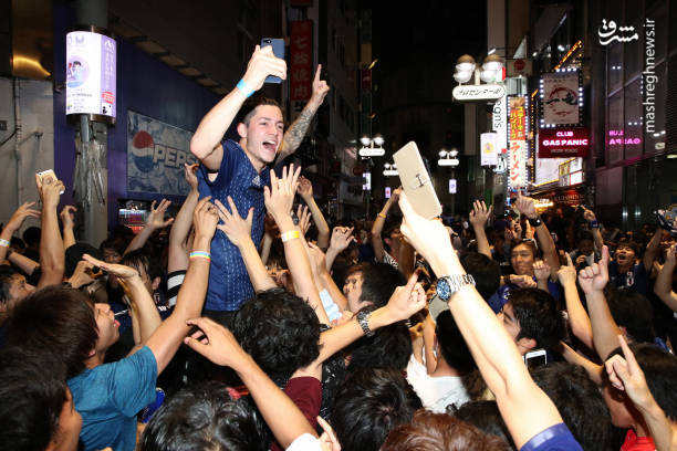 عکس/ جشن و پایکوبی مردم توکیو