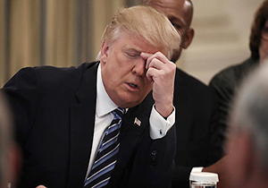 پتک بزرگ رسوایی جنسی بالای سر ترامپ + فیلم