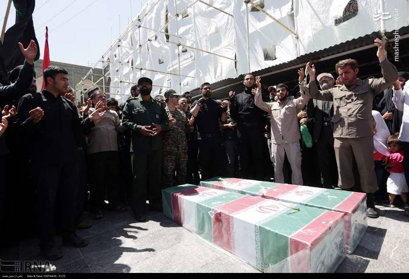 تشییع پیکر ۲ شهید دفاع مقدس در مشهد