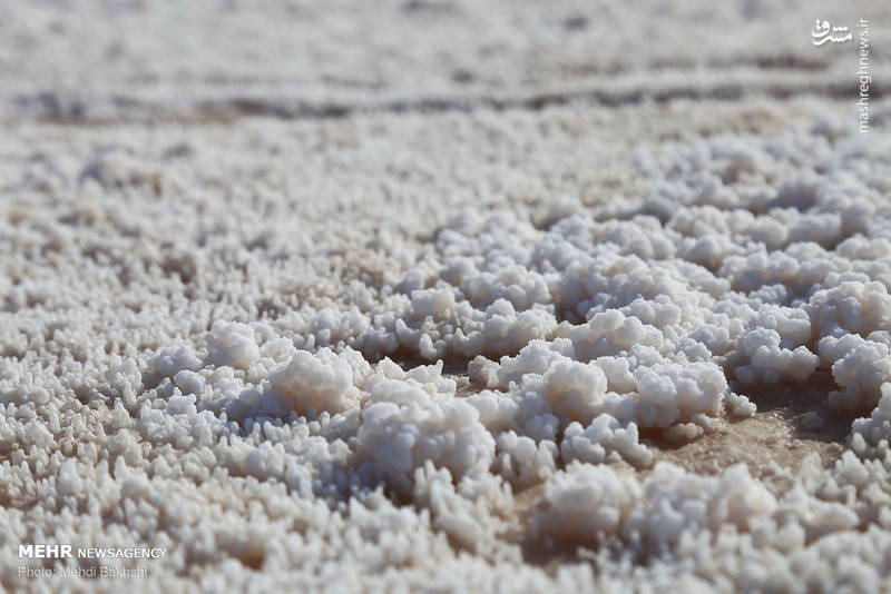 خشک شدن دریاچه نمک در قم