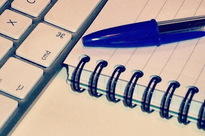 دستهای بی نمک