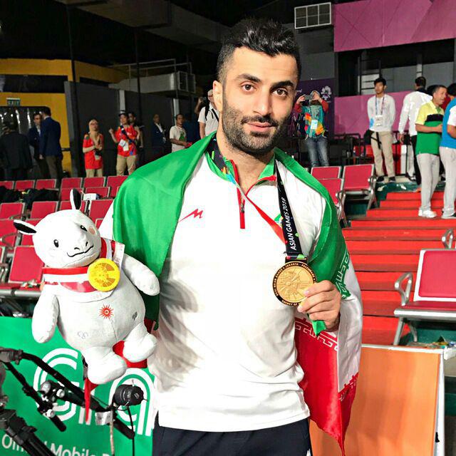 برای قهرمانی همدل و هم قسم شده بودیم