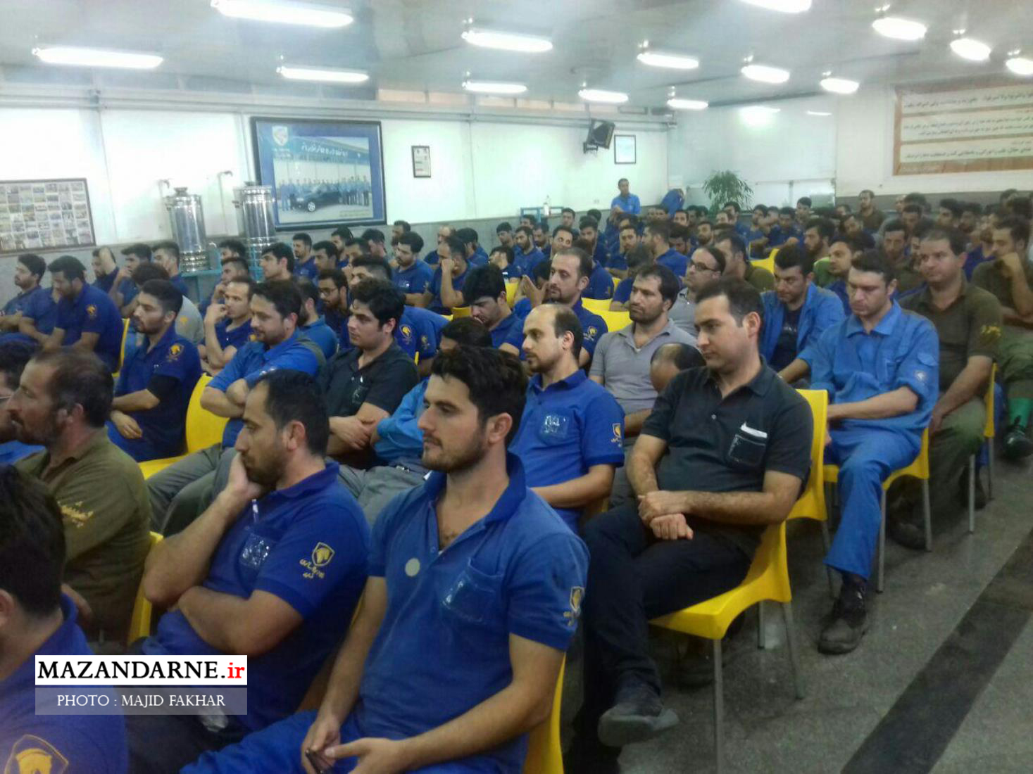 مراسم گرامیداشت هفته دفاع مقدس در شرکت ایران‌ خودرو بابل
