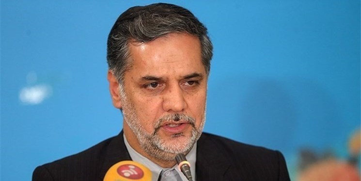 اجازه ندهیم ضد انقلاب‌ها تریبون معلمان باشند