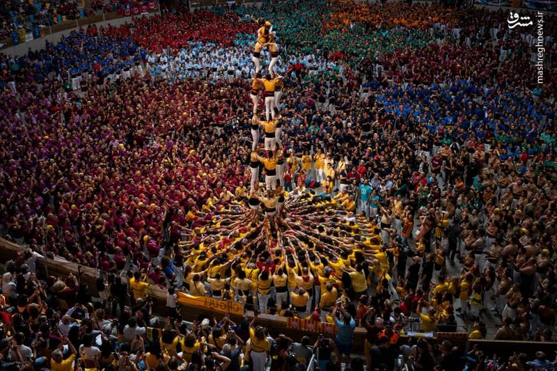 تصاویر دیدنی از جشنواره «برج‌های انسانی»