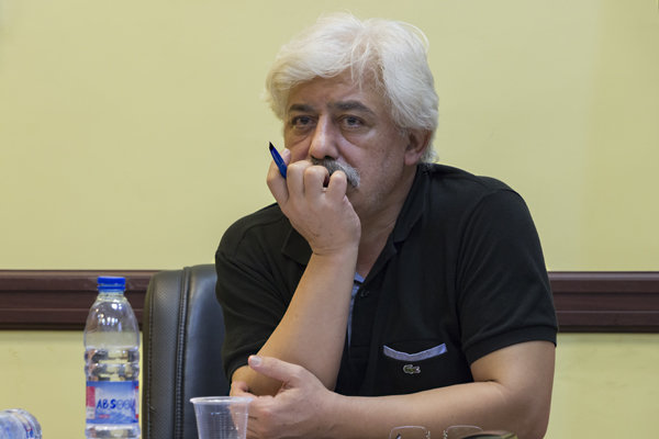 دوران مدیریت فرهنگی کوتوله‌هاست