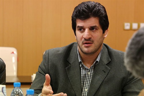 رسول خادم استعفا کرد