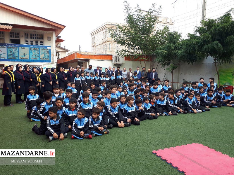 گرامیداشت هفته تربیت بدنی در مدرسه غیردولتی پیشتازان کامپیوتر آمل+ تصاویر