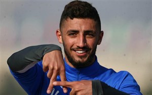 صیادمنش: گریه کردم چون حق ما را خوردند