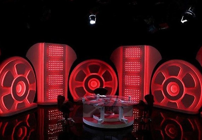 محمدحسین لطیفی مجری «هفت» شد