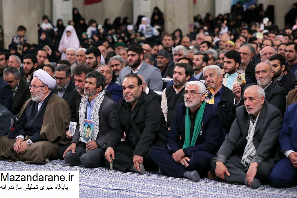 دیدار خانواده شهید مدافع حرم مصطفی زال نژاد با رهبر انقلاب و سردار سلیمانی