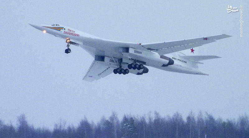 فیلم/ لحظه اصابت بمب پیشرفته روسی به مقر تروریست‌های سوریه