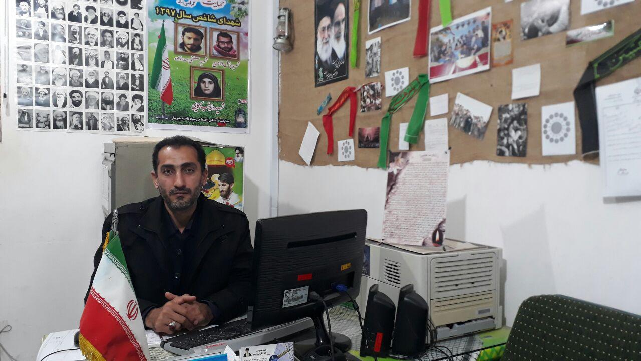 سمینار ۳۰۳ شهید جویبار خیزش معنوی در شهرستان ایجاد کرد