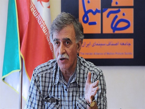 همایون اسعدیان: نهادهایی مانند خانه سینما در بلایای طبیعی نباید خودشان پول جمع کنند / در روزهای آینده یک هیأت از سینماگران به مناطق سیل‌زده می‌روند