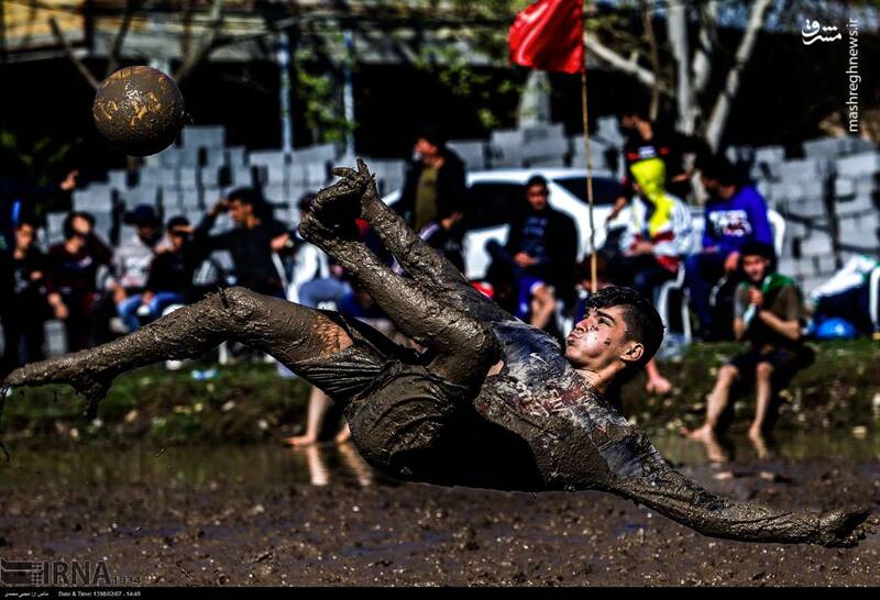 لیگ فوتبال در شالیزارهای گیلان!