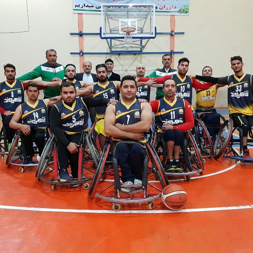 بازگشت تیم بسکتبال با ویلچرشهروند آمل از ارمنستان با جام قهرمانی