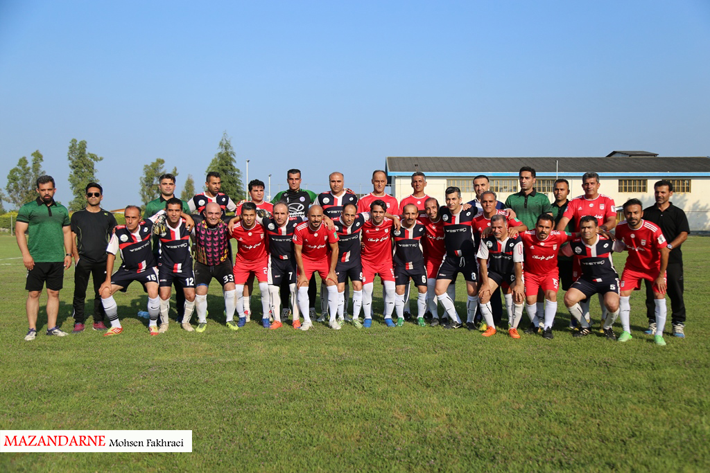 تیم ملی فوتبال پیشکسوتان با ۲ گل ستارگان مازندران را شکست داد+ تصاویر