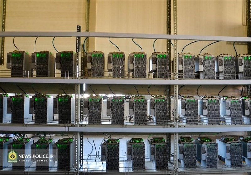 کشف ۴ دستگاه بیت کوین در بابل