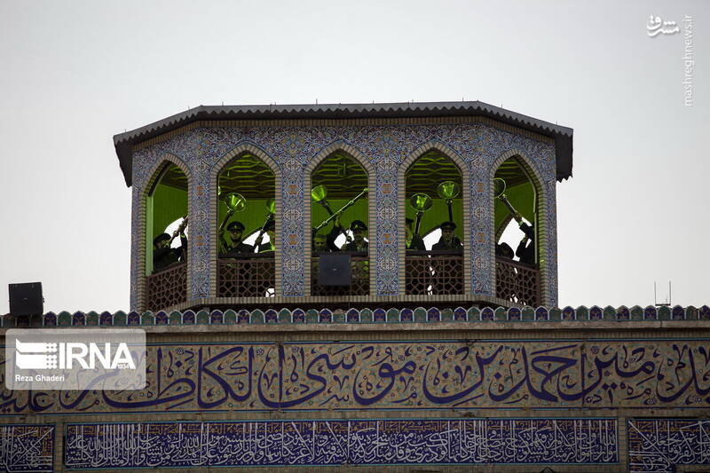 غبارروبی حرم حضرت شاهچراغ (ع)