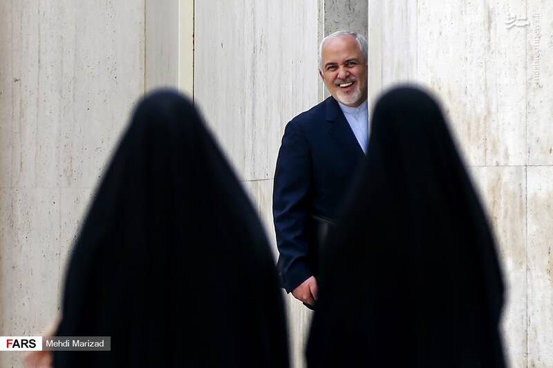 حاشیه های جلسه امروز هیأت دولت