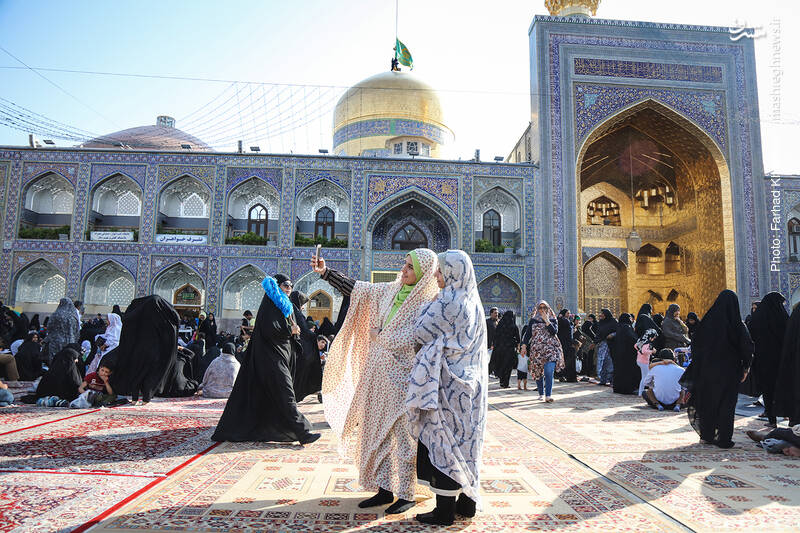 سلفی با حرم