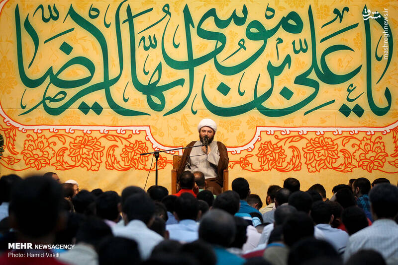 جشن میلاد امام رضا(ع) در هیئت ریحانه الحسین